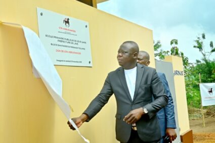 GTA ASSURANCE VIE : Jean Marie E. Koffi E. Tessi succède à Claude Gbikpi à la tête de la cie.