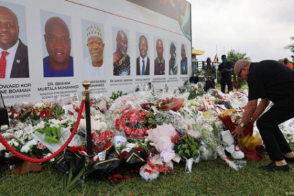 GHANA : Des obsèques émouvantes des victimes d’un crash
