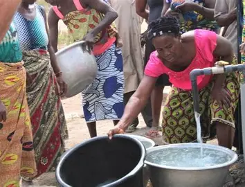 TOGO : Robinets, forages et projets se multiplient pour un accès facile à l’eau potable à travers le pays
