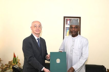 TOGO-BRESIL : Luiz Ivaldo Villafañe Gomes Santos, nouvelle figure de la diplomatie brésilienne à Lomé