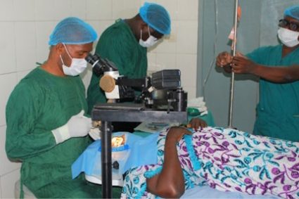 TOGO / LUTTE CONTRE LA CATARACTE : 4.000 interventions chirurgicales programmées grâce au PRSSODD