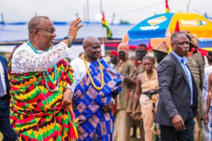 APOTHEOSE DE DUNENYO ZÃ 2026 : Le Président de l’Assemblée nationale aux côtés des communautés Aflao, Bè et Agoè-Nyivé, au nom du Président du Conseil