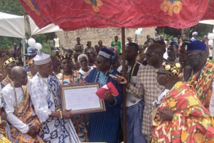 AVE /CANTON D’ANDO : Togbui Kodjo Agbéko Atsakpa Tengué IV a reçu son décret de reconnaissance…